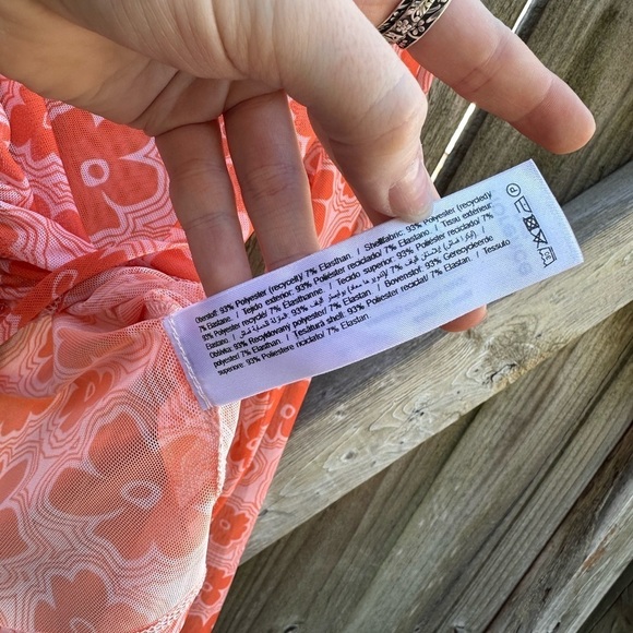 Florence by Mills exclusive ABOUT YOU ‘Foggy’ Flare Sleeve Y2K Top in Orange - Picture 12 of 14